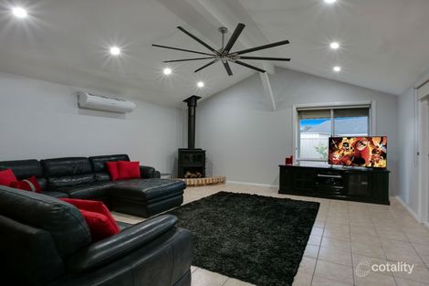 Property photo of 11 Whitley Place Abbotsbury NSW 2176