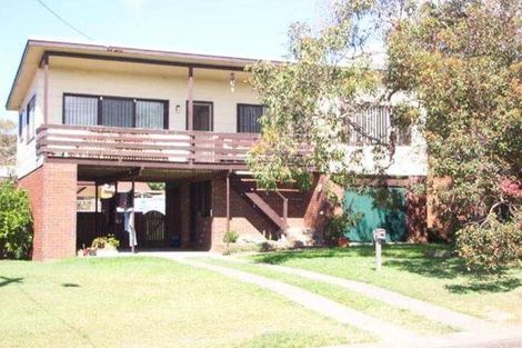 12 Old Bar Rd, Old Bar, NSW 2430