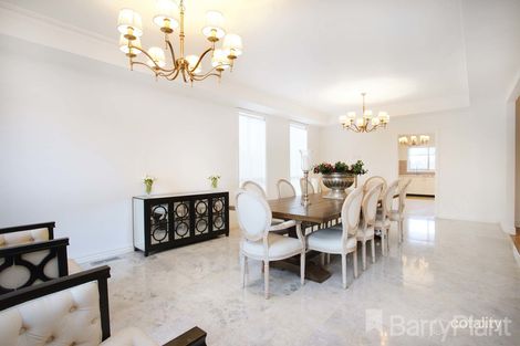 Property photo of 17 Piccadilly Court Greenvale VIC 3059
