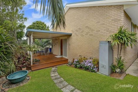 2/1 Mossman Ave, Bateau Bay, NSW 2261