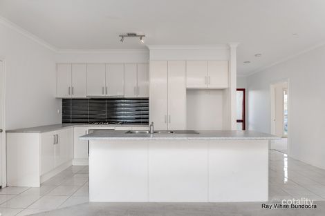 Property photo of 30 Dargo Crescent Doreen VIC 3754