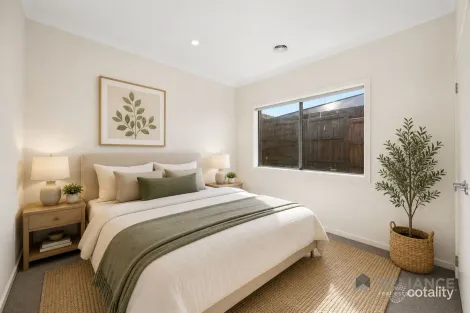 Property photo of 35 Sanctum Drive Weir Views VIC 3338