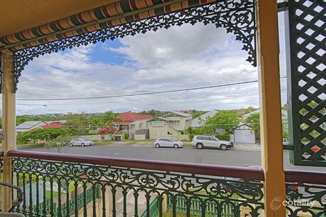 Property photo of 32 Burlington Street East Brisbane QLD 4169