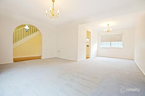Property photo of 8 Dening Close Chipping Norton NSW 2170