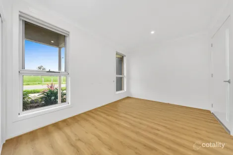 Property photo of 69 Kingdom Boulevard Weir Views VIC 3338