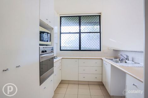 Property photo of 2/147 Hawthorne Road Hawthorne QLD 4171