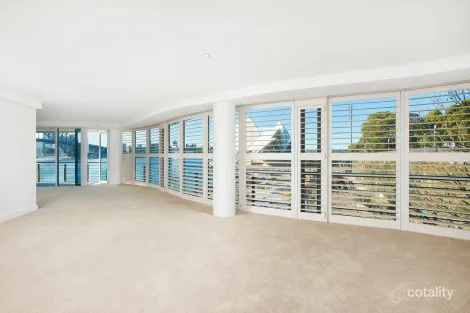 21/1 Macquarie St, Sydney, NSW 2000