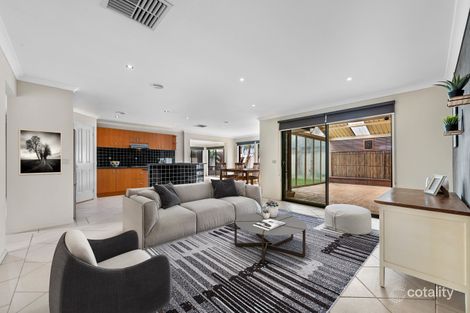 Property photo of 18 Summerhill Drive Hillside VIC 3037