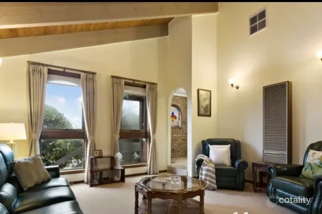 Property photo of 2 Durham Court Epping VIC 3076