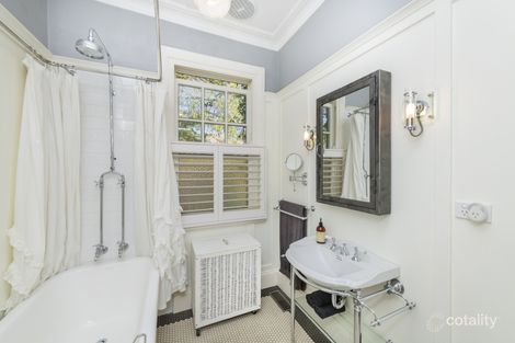 Property photo of 43 The Crescent Queanbeyan NSW 2620