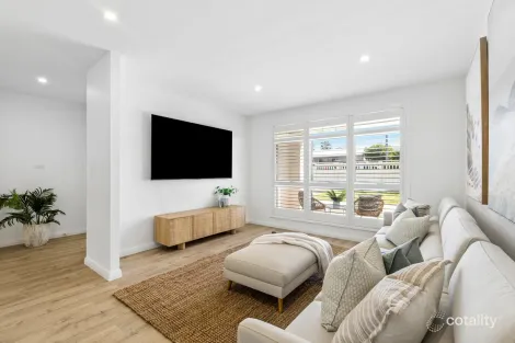 Property photo of 10 Farrar Road Killarney Vale NSW 2261