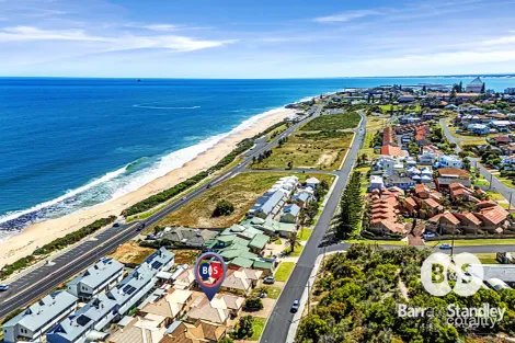 2/20 UPPER ESP, BUNBURY, WA 6230