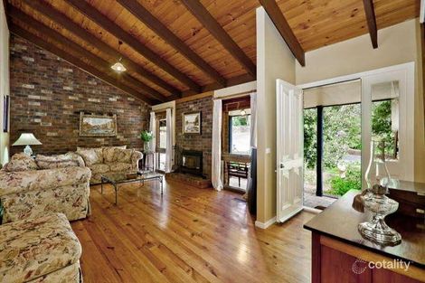 Property photo of 7 Ibsley Square Eltham VIC 3095