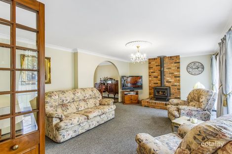 Property photo of 9 Baralga Close Niagara Park NSW 2250