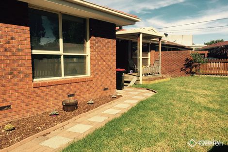 Property photo of 1/2 Wara Close Noble Park North VIC 3174