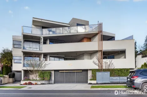 102/170 BULLEEN RD, BULLEEN, VIC 3105