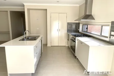 Property photo of 32 Pearson Road Mernda VIC 3754