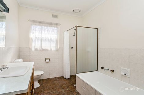 Property photo of 2/291 Tapleys Hill Road Seaton SA 5023