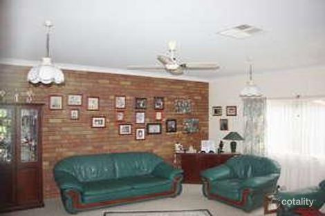 Property photo of 8 Truman Court Stretton QLD 4116