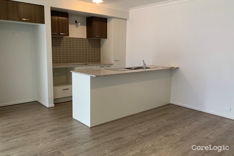 Property photo of 44 Scotland Circuit Cranbourne West VIC 3977