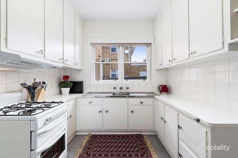 Property photo of 4/9A Fordholm Road Hawthorn VIC 3122