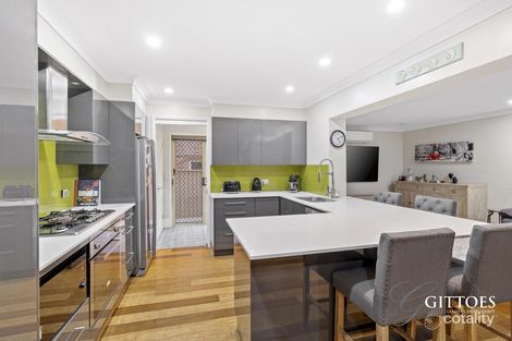 Property photo of 29 The Valley Way Lisarow NSW 2250