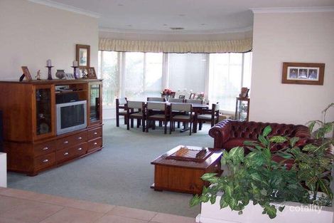 Property photo of 25 Ascot Drive Chipping Norton NSW 2170