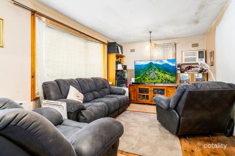 Property photo of 32 Gabo Crescent Sadleir NSW 2168