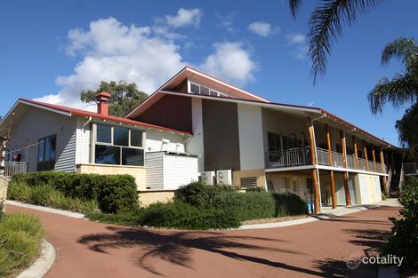 Property photo of 8 Winter View Dawesville WA 6211