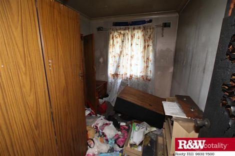 Property photo of 41 Roebuck Crescent Willmot NSW 2770