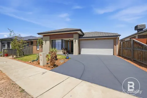 Property photo of 10 Pinnacle Point Road Bacchus Marsh VIC 3340