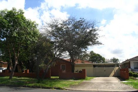 9 Rickard Rd, Bossley Park, NSW 2176