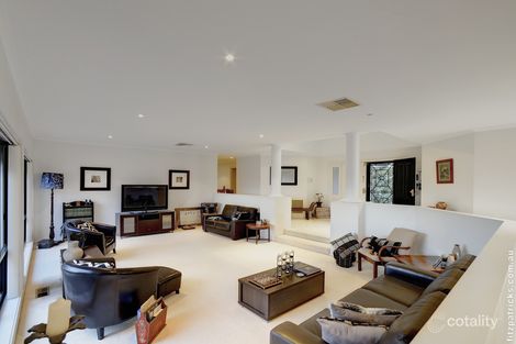 Property photo of 27 Stellway Close Kooringal NSW 2650