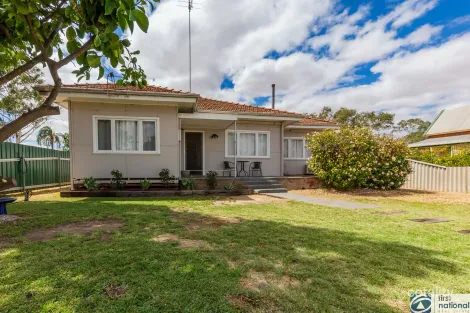 Property photo of 33 Old York Road Northam WA 6401