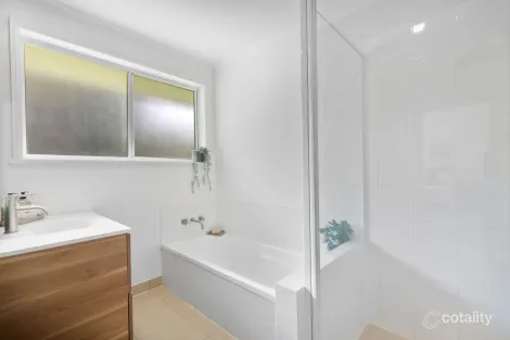 Property photo of 4 Sanderson Road Eumundi QLD 4562