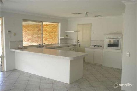 Property photo of 4 The Pines Grove Jandakot WA 6164