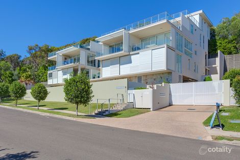 2/7 Oceanview Pde, Rainbow Beach, QLD 4581