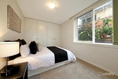 Property photo of 4/9 Canterbury Road Toorak VIC 3142