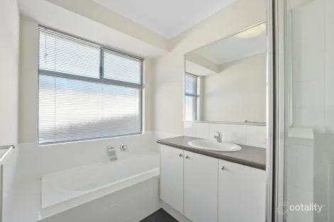 Property photo of 3 Thundelarra Drive Golden Bay WA 6174