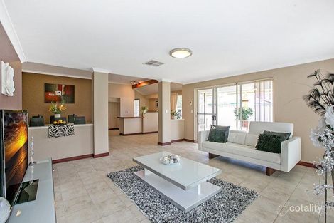 Property photo of 21 Glenmaggie Circuit Success WA 6164