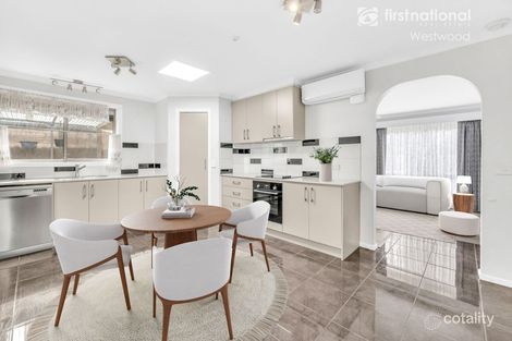 Property photo of 2/2 Black Forest Road Werribee VIC 3030