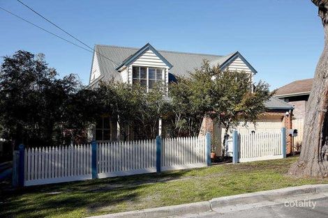 18 Olive Gr, Parkdale, VIC 3195