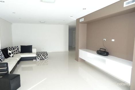 Property photo of 20 Corduroy Road Elizabeth Hills NSW 2171