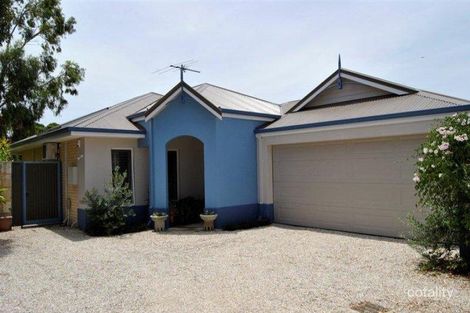 62a South St, Fremantle, WA 6160