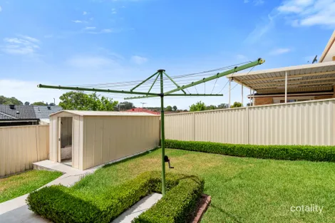 Property photo of 63 Weeroona Road Edensor Park NSW 2176