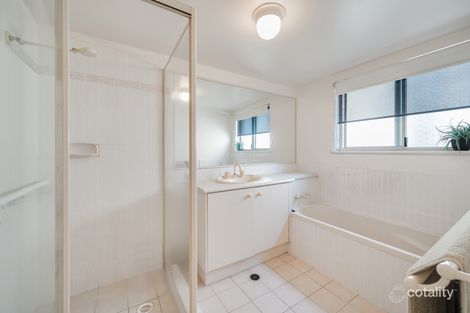 Property photo of 4/6 Mahia Terrace Kings Beach QLD 4551