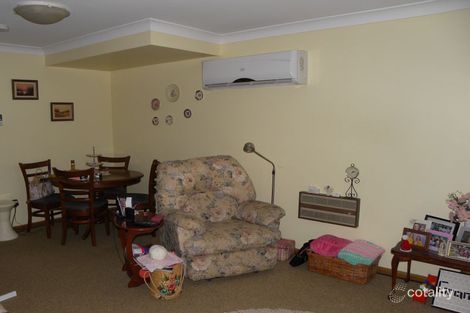 Property photo of 33 Newcombe Street Cowra NSW 2794
