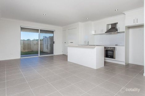 Property photo of 17 Saint Helen Crescent Warner QLD 4500