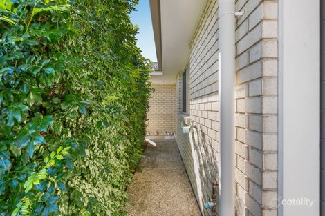 Property photo of 2/31 Nelson Street Bundamba QLD 4304