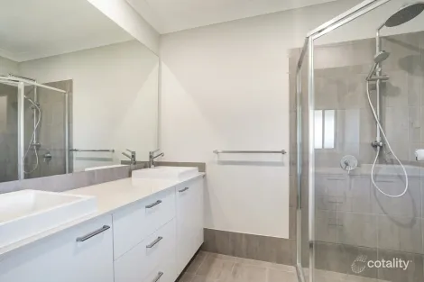 Property photo of 25 Runyon Street Spring Farm NSW 2570